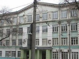 Свыше 15 500 бюджетных мест выделили вузы и учреждения среднего профобразования ДНР