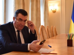 Данилов проведет закрытое совещание по гражданам Украины под санкциями США
