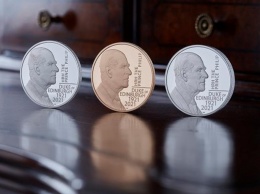 Британия выпустила памятную монету в честь принца Филиппа