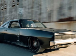 Среднемоторный Dodge Charger из нового фильма «Форсаж» сертифицирован для обычных дорог