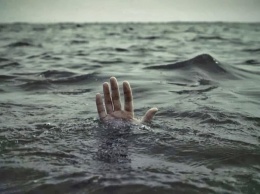 В Бердянске во время ночного купания утонула женщина (ФОТО)