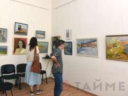 «Зимний автопортрет» и «Карпатские морозы» победили на живописном конкурсе в летней Одессе