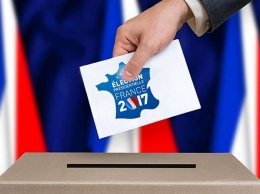 Партия Макрона проиграла местные выборы во всех регионах Франции