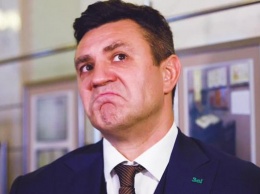Тищенко имеет «семью под прикрытием» и получает миллионы из госбюджета (ВИДЕО)