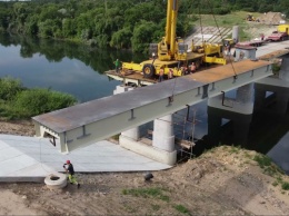 На Херсонщине новый мост вновь соединил два берега Северо-Крымского канала