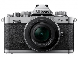 Nikon представила современную камеру в ретро-дизайне