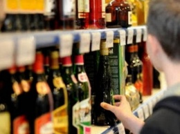 В Энергодаре продавщица заплатит штраф за продажу пива несовершеннолетней