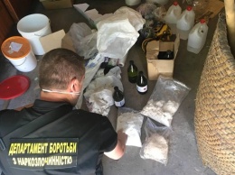 Во Львовской области "накрыли" транснациональный наркокартель