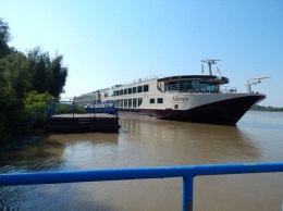 Долгожданное возобновление: в Усть-Дунайский порт зашел первый круизный теплоход