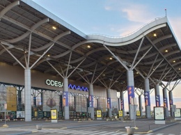 Перепутала: в Одессе девушка заплатила 26 тысяч гривен за парковку в аэропорту