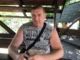 Днепровский нападающий Артем Довбик дома говорит на украинском, - отец футболиста