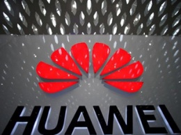 Huawei запатентовала складной смартфон с выемкой для многомодульной камеры
