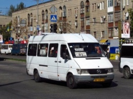В Запорожье водитель маршрутки резко затормозил и пассажирка получила серьезные травмы - комментарий полиции