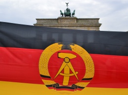 Коммунистическую партию Германии не допустили к участию в парламентских выборах