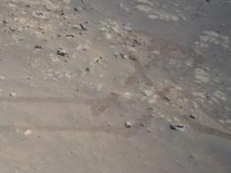 Внеземная романтика: вертолет Ingenuity зафиксировал на Марсе следы в форме сердца