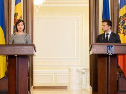 Зеленский проведет разговор с президентом Молдовы