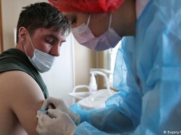 Если врач сомневается в пользе вакцинации. Что делать? Опыт России