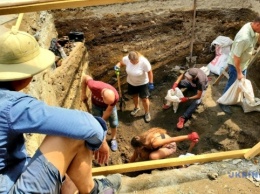 Поиски крепости Хаджибей: в Одессе возобновили археологические раскопки