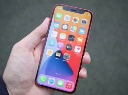 Часть моделей iPhone получат урезанную версию iOS 15