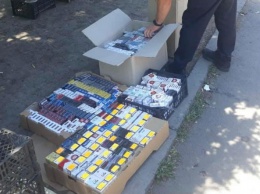 Криворожские полицейские изъяли почти 1500 пачек контрафактных сигарет