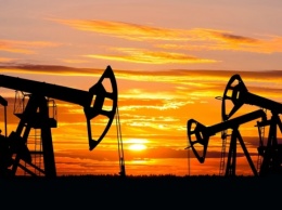 Нефть дешевеет после достижения компромисса между ведущими производителями