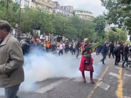 Во Франции протестовали против вакцинации