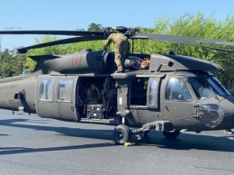 Вертолет армии США совершил экстренную посадку в центре Бухареста