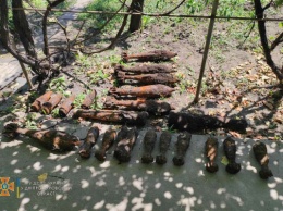В частном домовладении на улице Пензенской в Кривом Роге нашли еще 20 устаревших артснарядов