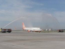 Дождались: новая "взлетка" в Одессе приняла первый рейс