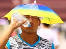 Опасные последствия жары для украинцев назвал врач