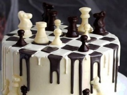 20 июля отмечают День шахмат и Международный день торта