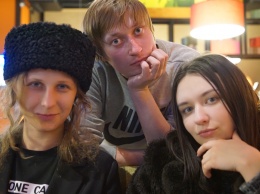 Участник Pussy Riot Софеев уехал из России после серии арестов