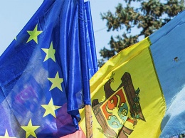 Запад обещает увеличить помощь Молдове после победы на выборах партии Санду