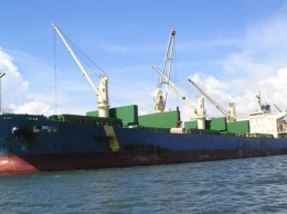 Украинца обвинили в пиратстве - захватил судно в Индийском океане, требуя свою зарплату (ФОТО)