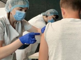 Записаться на вакцинацию в районах Харьковщины можно онлайн