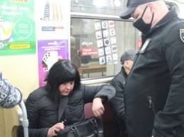 В Харькове усилят контроль за соблюдением масочного режима
