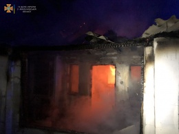 Под Николаевом в пожаре погибла пенсионерка. Фото