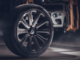 Bentley показала самые большие карбоновые диски в мире