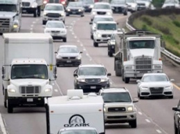 В США протестируют дорогу из магнитного цемента, которая сможет заряжать электромобили на ходу