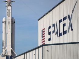 SpaceX и ULA примут участие в конкурсе на запуск 150 военных спутников