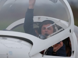 Падение самолета на дом в Прикарпатье: погибли туристы из США и знаменитый пилот, у которого хотели отжать аэродром (ФОТО, ВИДЕО)