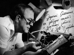 Cегодня исполнилось бы 80 лет легендарному журналисту и художнику Леониду Гамольскому