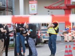 В Берлине произошла стрельба на стоянке магазина - ранены четыре человека