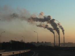 Глубоко не вдыхаем: в Запорожье воздух загрязнен формальдегидом и пылью