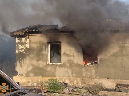 Страшный пожар в частном доме: младенца забрали в больницу в тяжелом состоянии