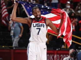 Сборная США - олимпийский чемпион по баскетболу
