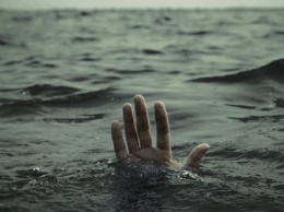 Плавало возле Хортицы: в Запорожье нашли тело погибшего мужчины