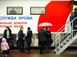 Прививочная кампания привела к дефициту донорской крови в России