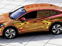 VW представит европейский ID.5 GTX в камуфляже