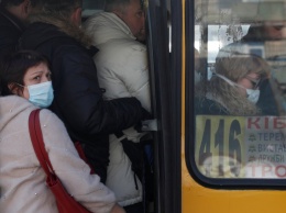 В Киеве уже можно оформить спецпропуска на общественный транспорт: инструкция